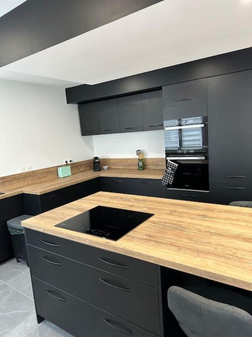 Appartement Lahoucine Boulogne-sur-Mer Exterior foto